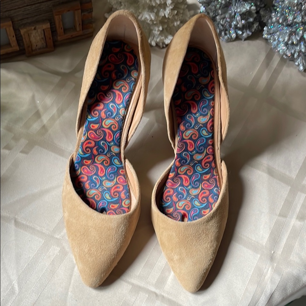 Nine West Tan Heels Elegant Design